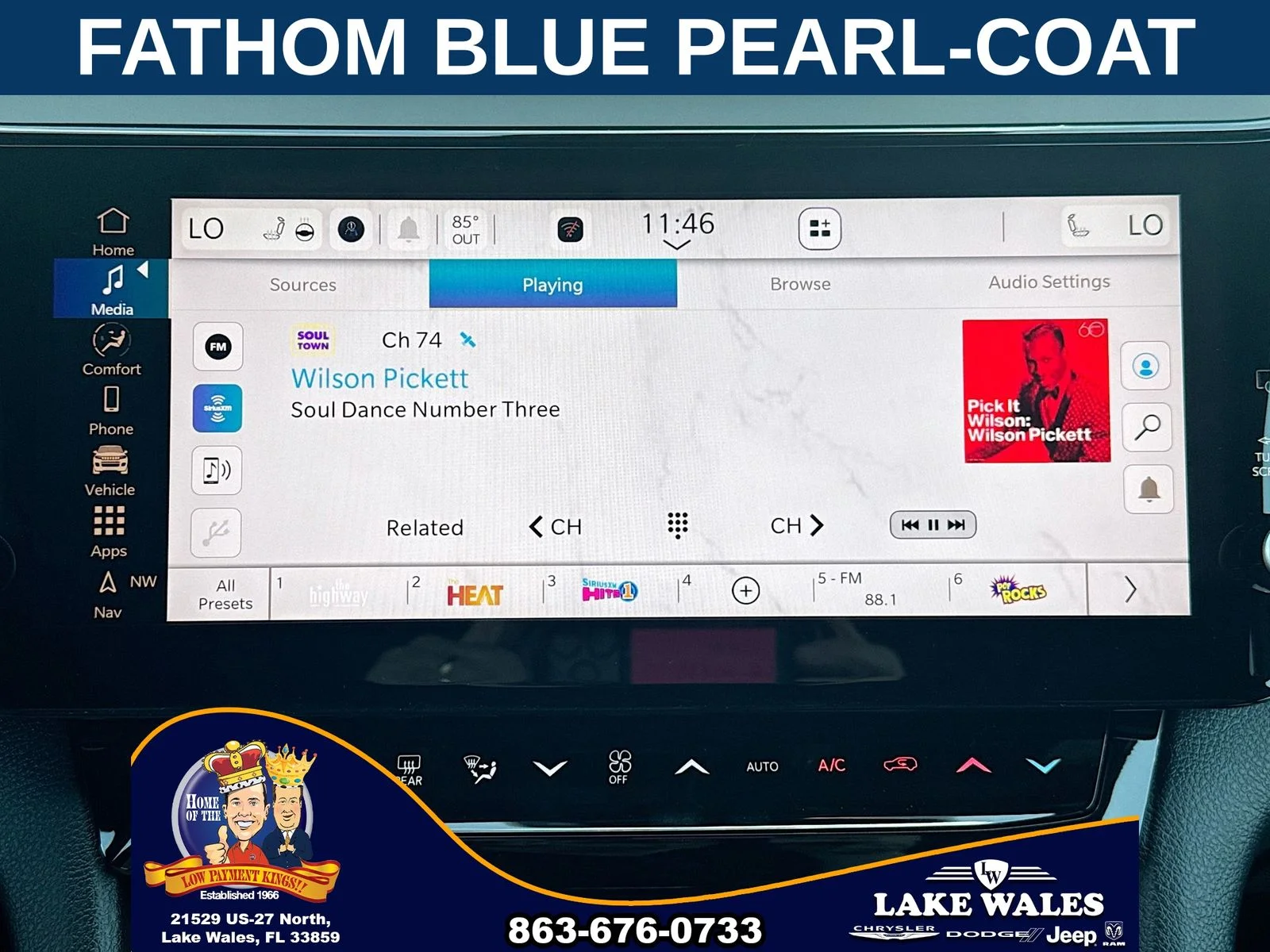 New 2026 Fathom Blue Pearl-Coat Exterior Paint Jeep Limited image 14