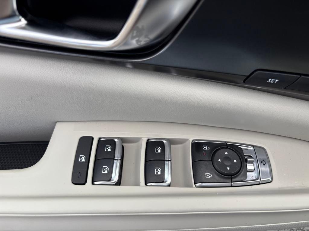 2026 Kia Carnival SX - Photo 15