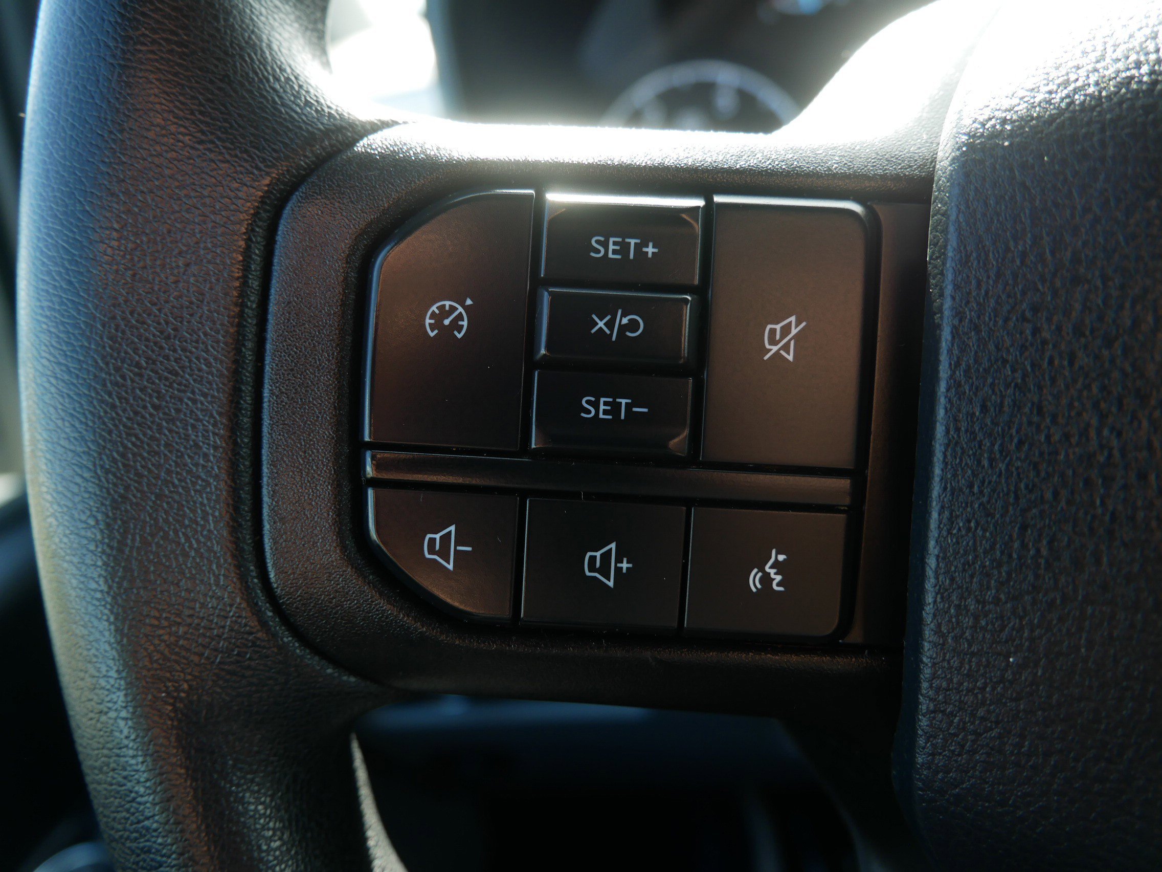 Used 2025 White Ford XLT image 27