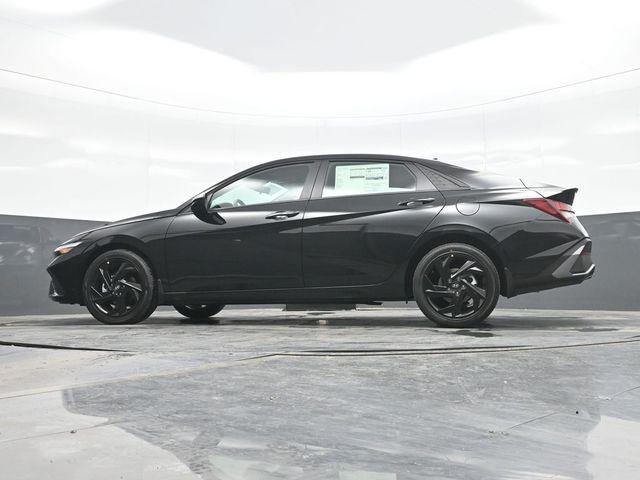 New 2026 Black Hyundai SEL Sport image 20
