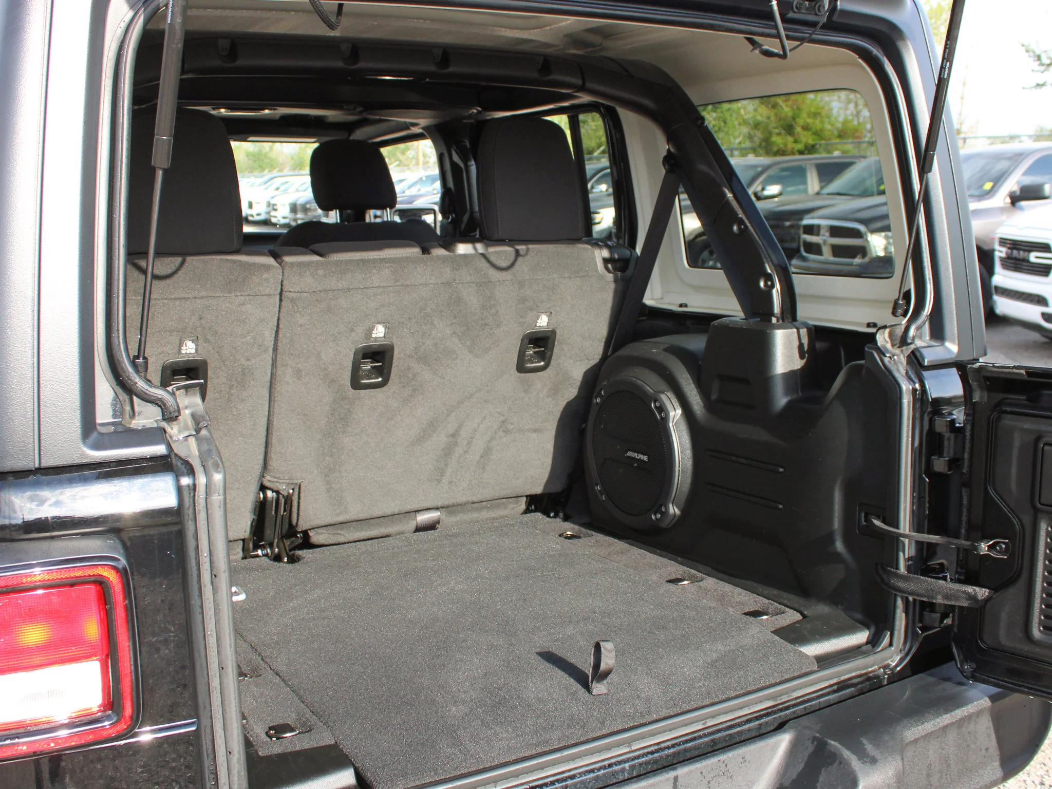 Certified Used 2023 Black Jeep Willys * No Accidents | Manual | V6 | Heated Seats | Apple CarPlay | Backup Camera | Alpine image 18