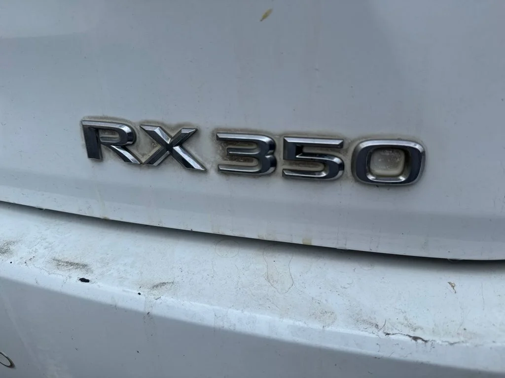 Used 2017 White Lexus 350 image 12