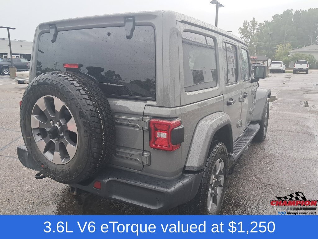 Used 2020 Gray Jeep Unlimited Sahara image 6