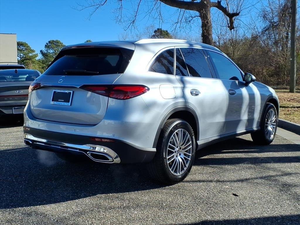 New 2026 SILVER Mercedes-Benz GLC 300 image 7