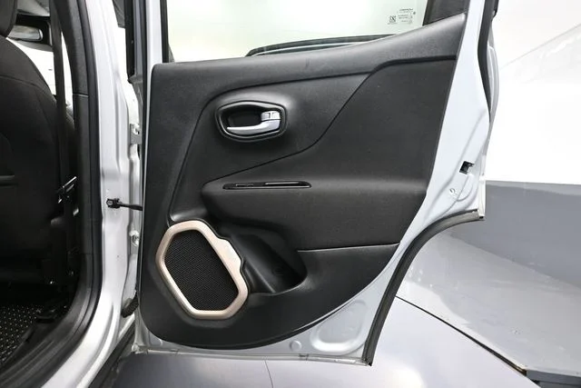 2017 Jeep Renegade Latitude - Photo 36