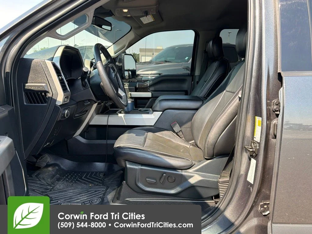 Used 2020 Magnetic Ford Lariat image 6
