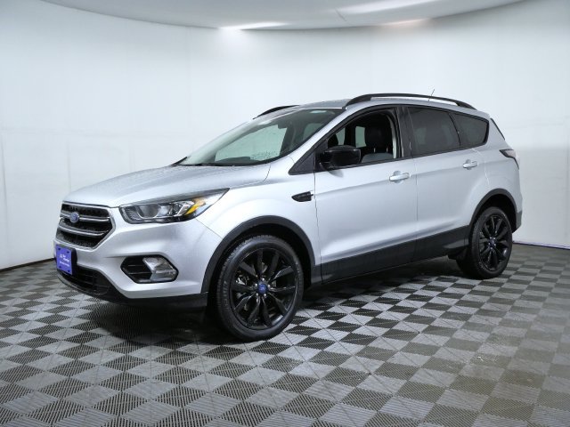 Used 2017 Ford Escape SE with VIN 1FMCU9GD9HUF08319 for sale in Apple Valley, Minnesota