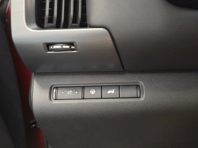 Used 2025 Red Nissan SL image 23