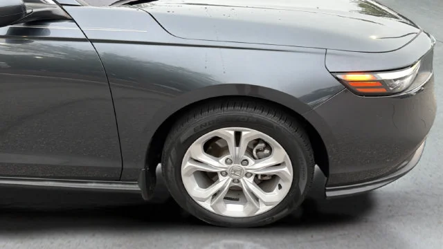 Used 2023 Gray Honda LX image 33