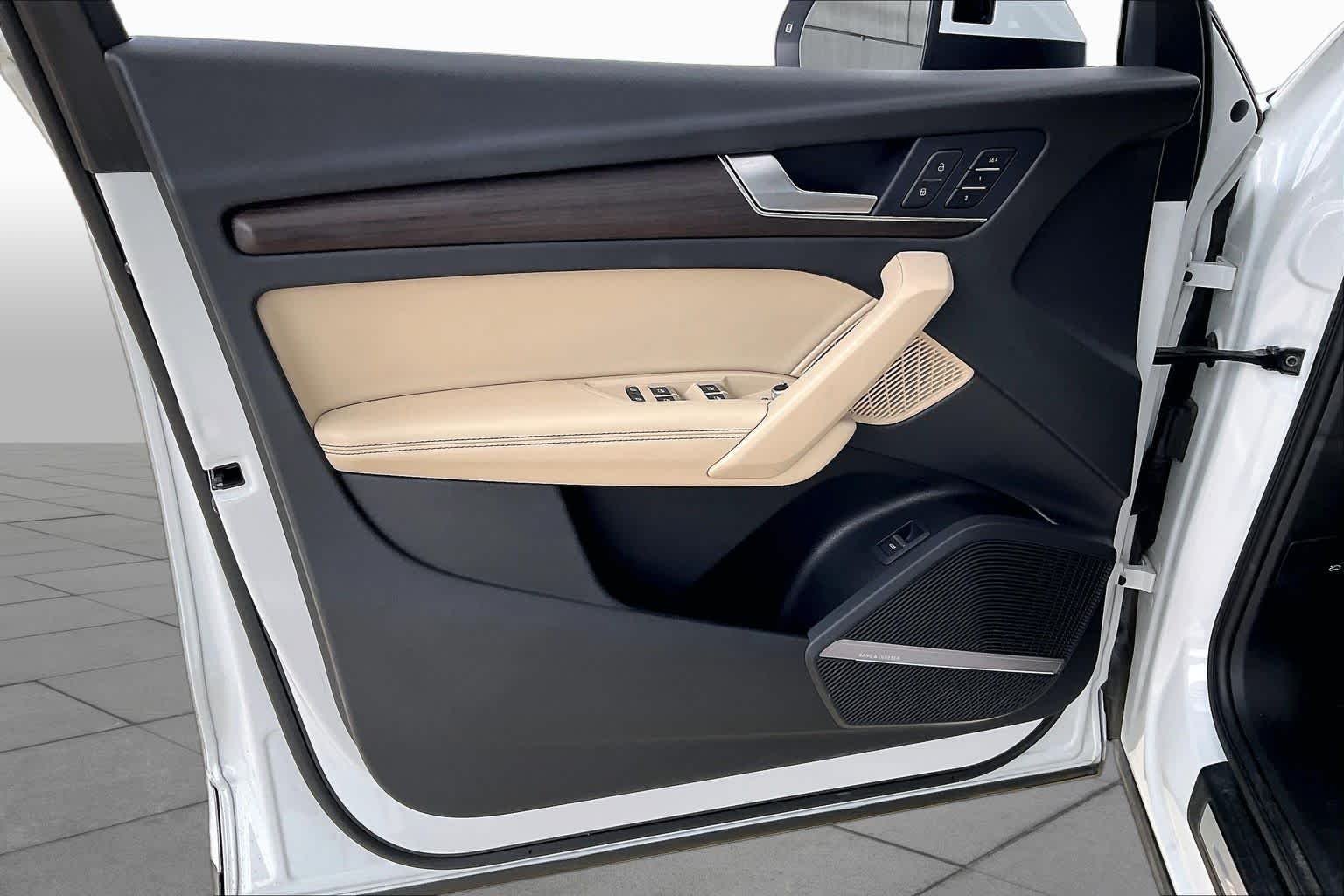 Used 2022 Glacier White Metallic Audi S line Prestige image 22