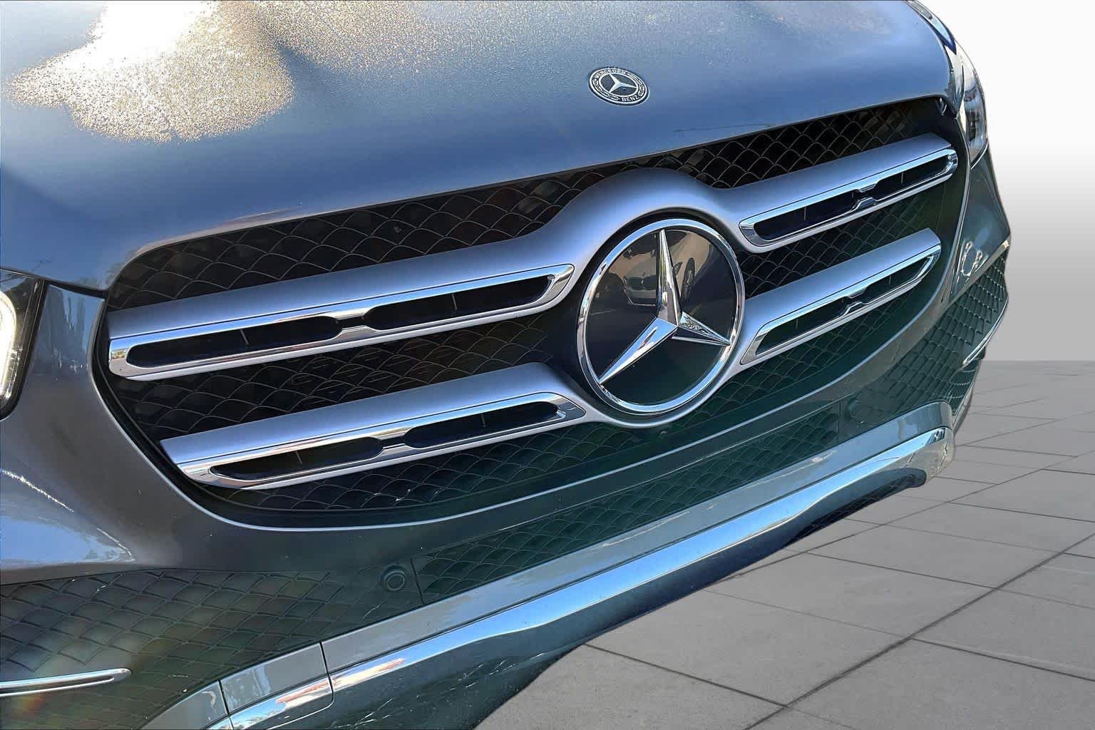 Used 2020 Selenite Grey Metallic Mercedes-Benz GLE 350 image 30