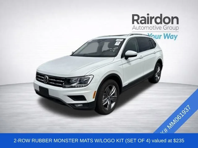 Used 2021 Pure White Volkswagen SE image 3