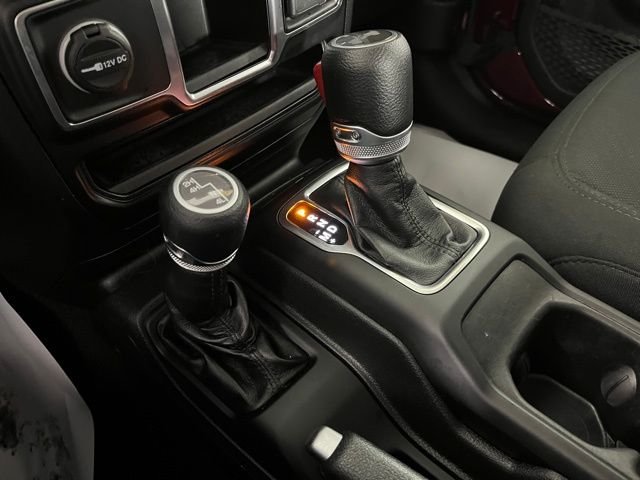 Used 2022 Red Jeep Unlimited Sport image 34