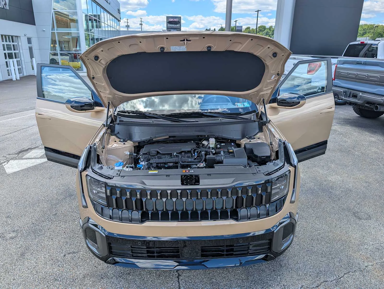 New 2027 Terrain Brown Kia X-Line S image 10