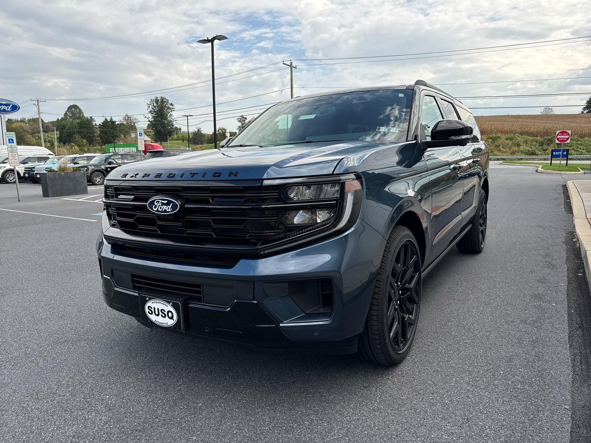 New 2027 Nocturnal Blue Metallic Ford Platinum image 18