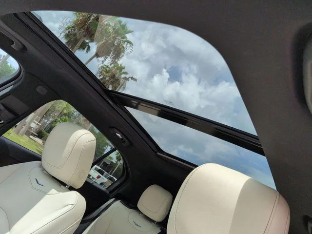 Used 2019 Stellar Black Metallic Cadillac Sport image 20