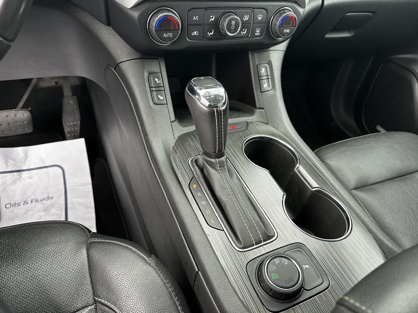 Used 2019 Quicksilver Metallic GMC SLT image 17