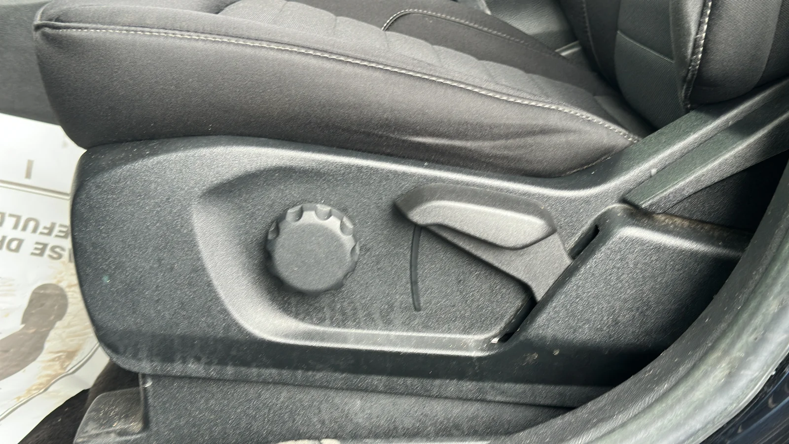 Used 2018 Black Ford SE image 10