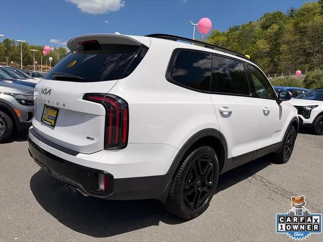 Used 2024 White Kia EX X-Line image 16