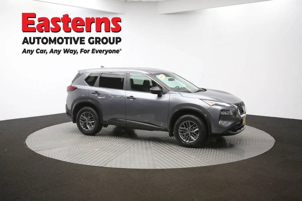 Used 2021 Gray Nissan S image 48