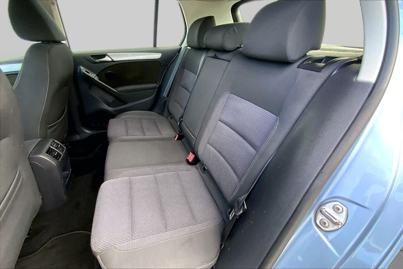 Used 2012 Black Volkswagen TDI image 19