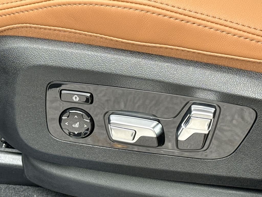 New 2026 Blue BMW xDrive40i image 12