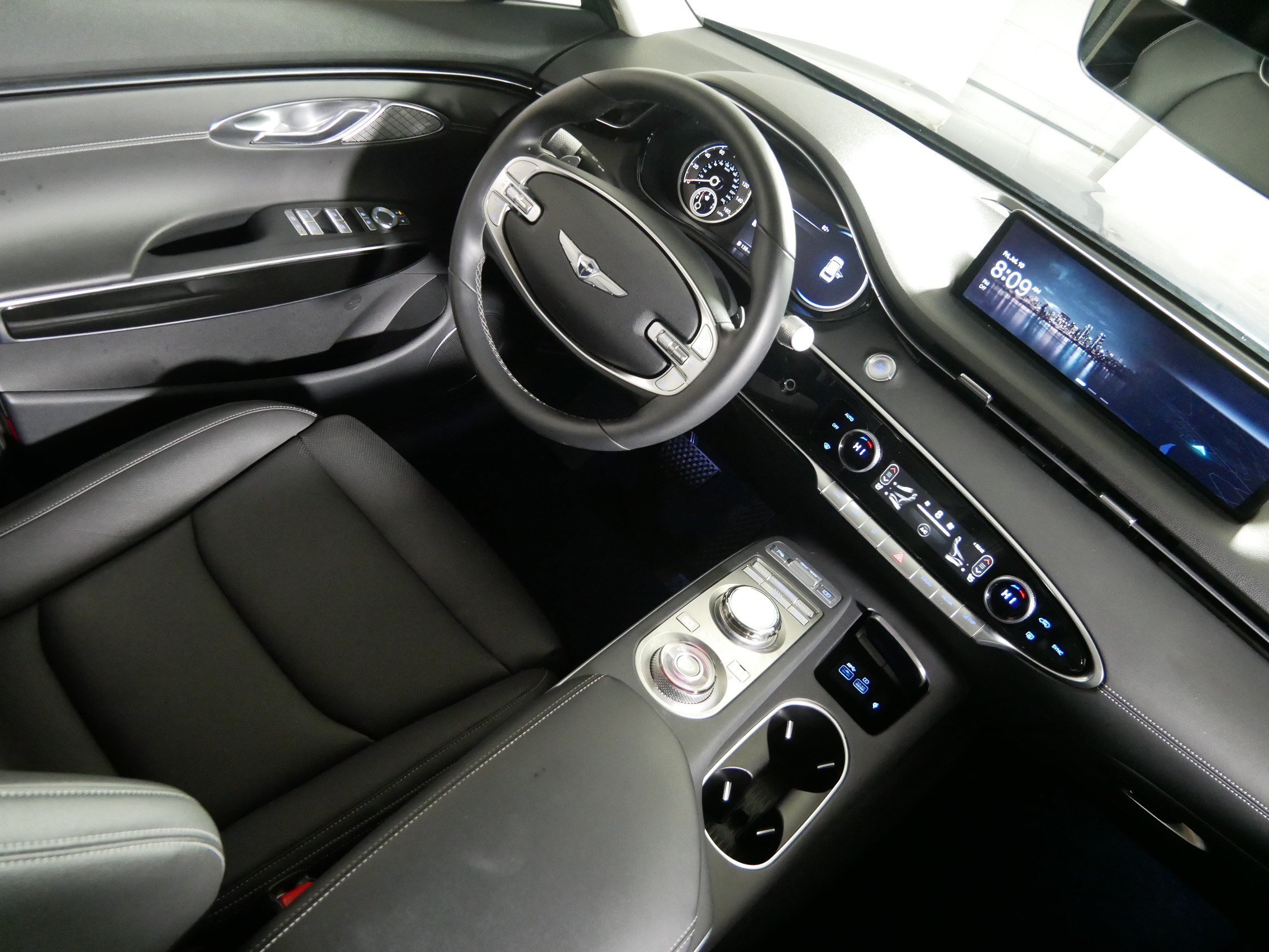 Certified Used 2023 Adriatic Blue Genesis 2.5T image 9