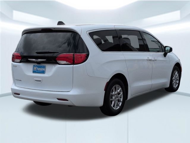 Used 2024 White Chrysler LX image 6