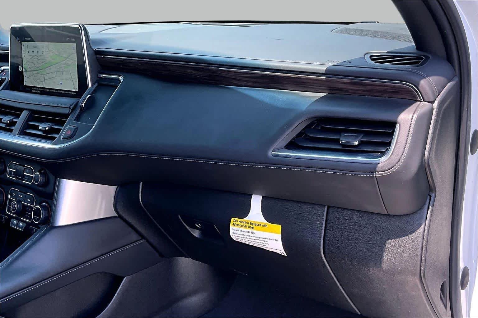 Used 2022 Summit White Chevrolet LT image 19