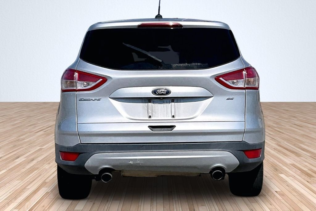 Used 2015 Silver Ford SE image 4