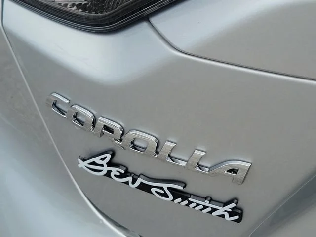 Used 2026  Toyota XSE image 8