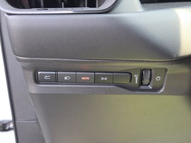 New 2026 White Knuckle Exterior Paint Dodge R/T image 27