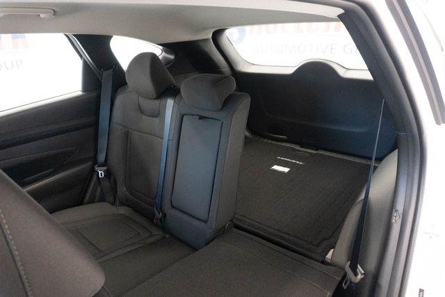 New 2026 White Hyundai SE FWD image 12
