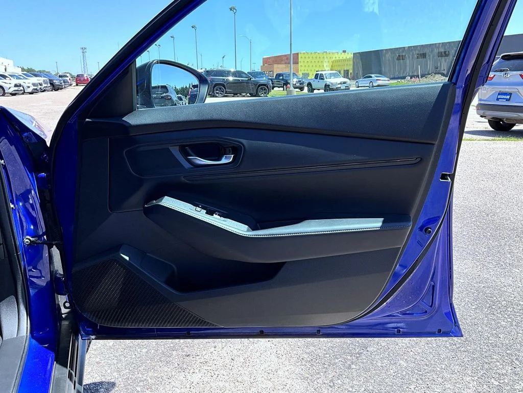 Used 2023 Blue Honda Sport image 15