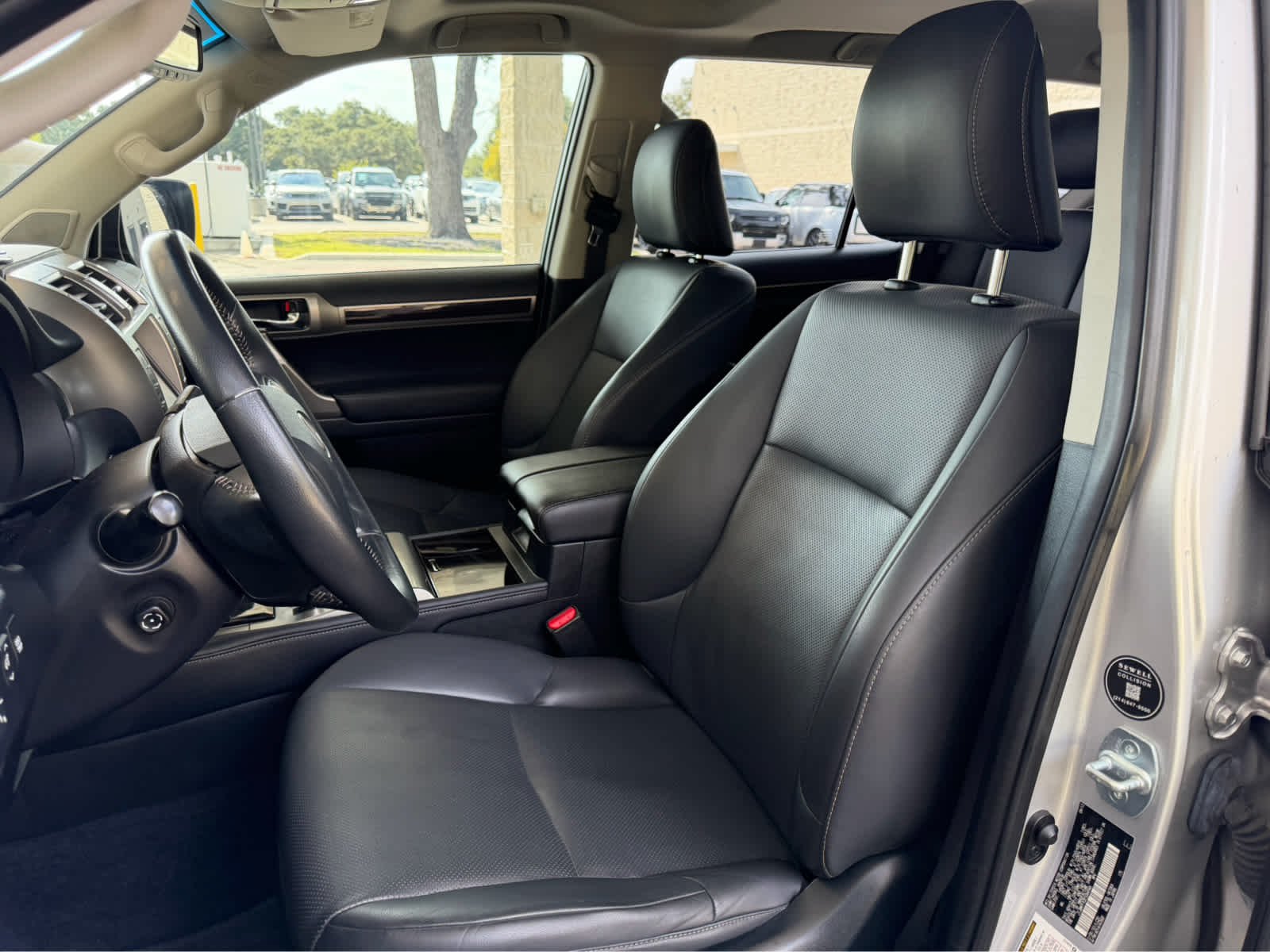 Used 2014 Tungsten Pearl Lexus  image 9