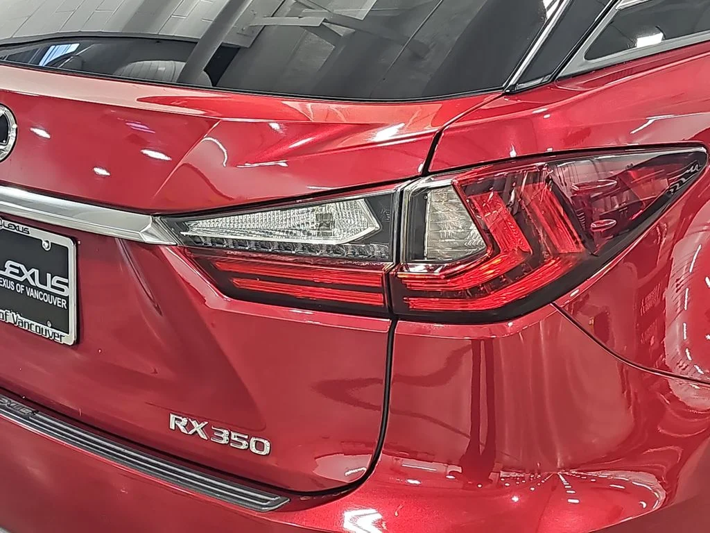Used 2016 Red Lexus 350 image 35