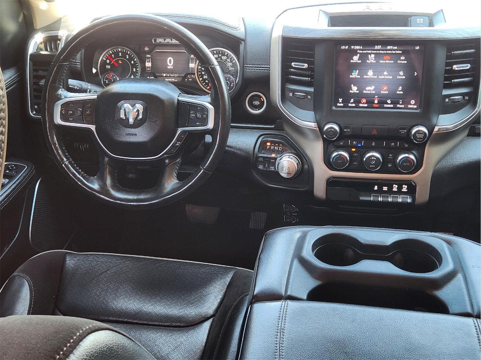 Used 2020 Bright White Clearcoat Ram Laramie image 28