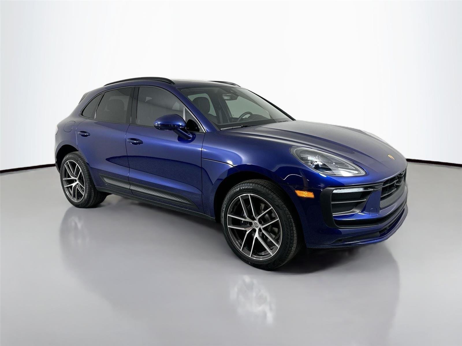 Certified Used 2026 Gentian Blue Metallic Porsche  image 9
