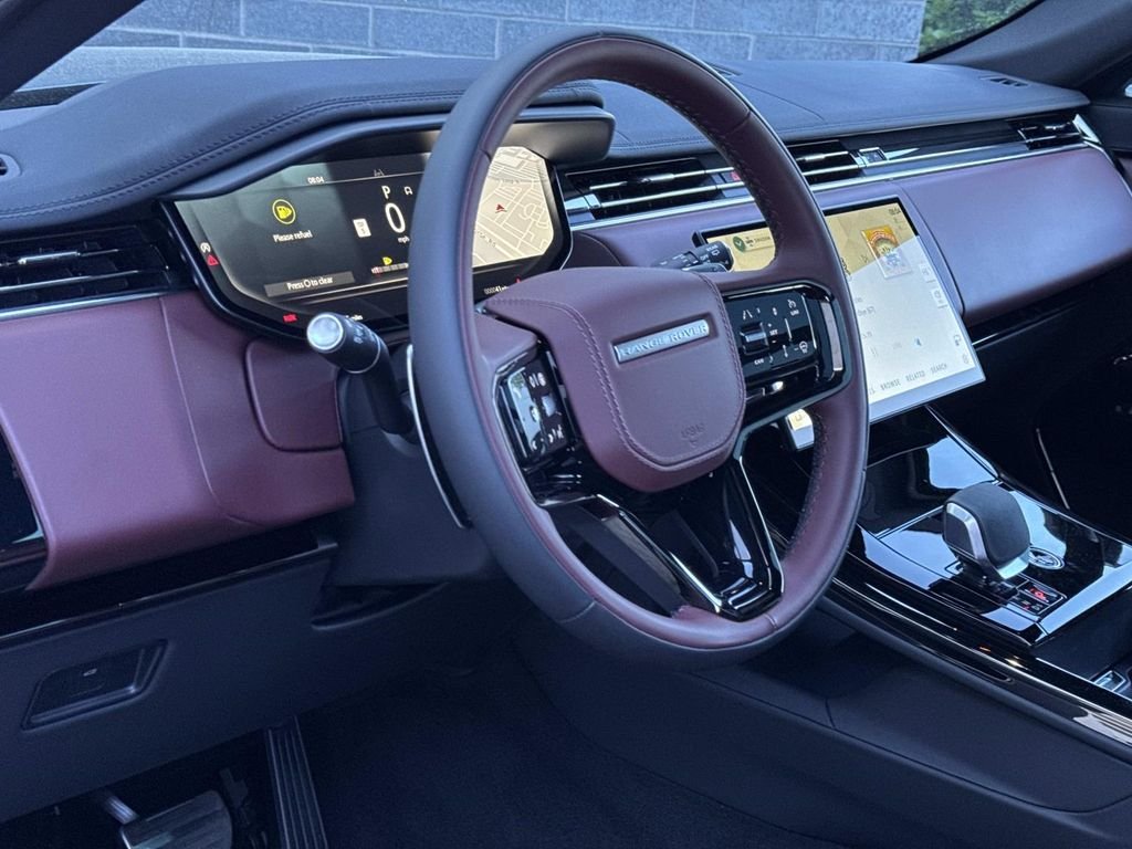 New 2026 Carpathian Grey Land Rover Dynamic SE image 22