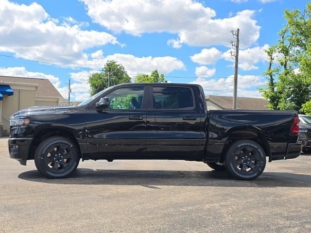New 2026 Diamond Black Crystal Pearl-Coat Exterior Paint RAM Big Horn/Lone Star image 25