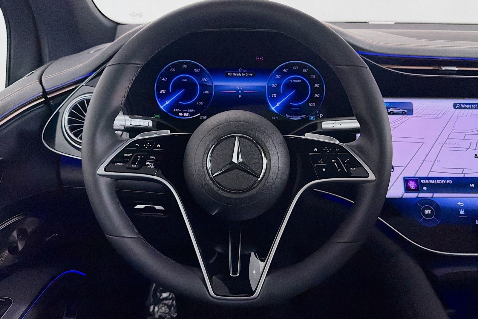 New 2026 MANUFAKTUR Alpine Grey Mercedes-Benz EQS 400 4MATIC® SUV image 16
