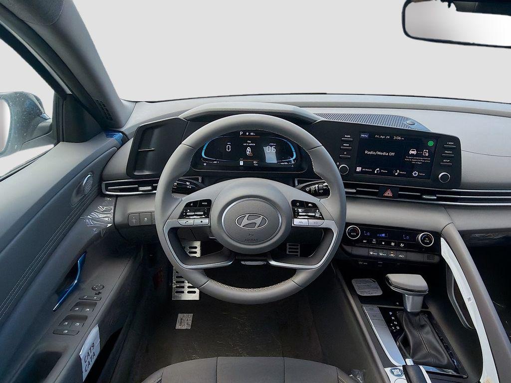 New 2026 Serenity White Hyundai SEL Sport image 15