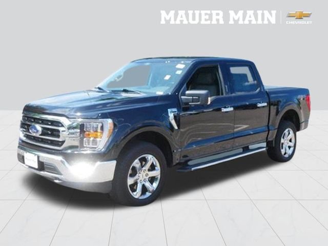 Used 2021 Black Ford XLT image 3