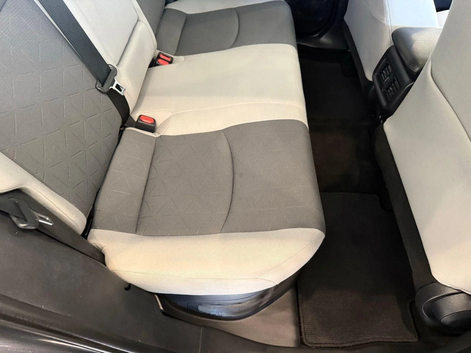 Used 2019 Magnetic Gray Metallic Toyota XLE image 43
