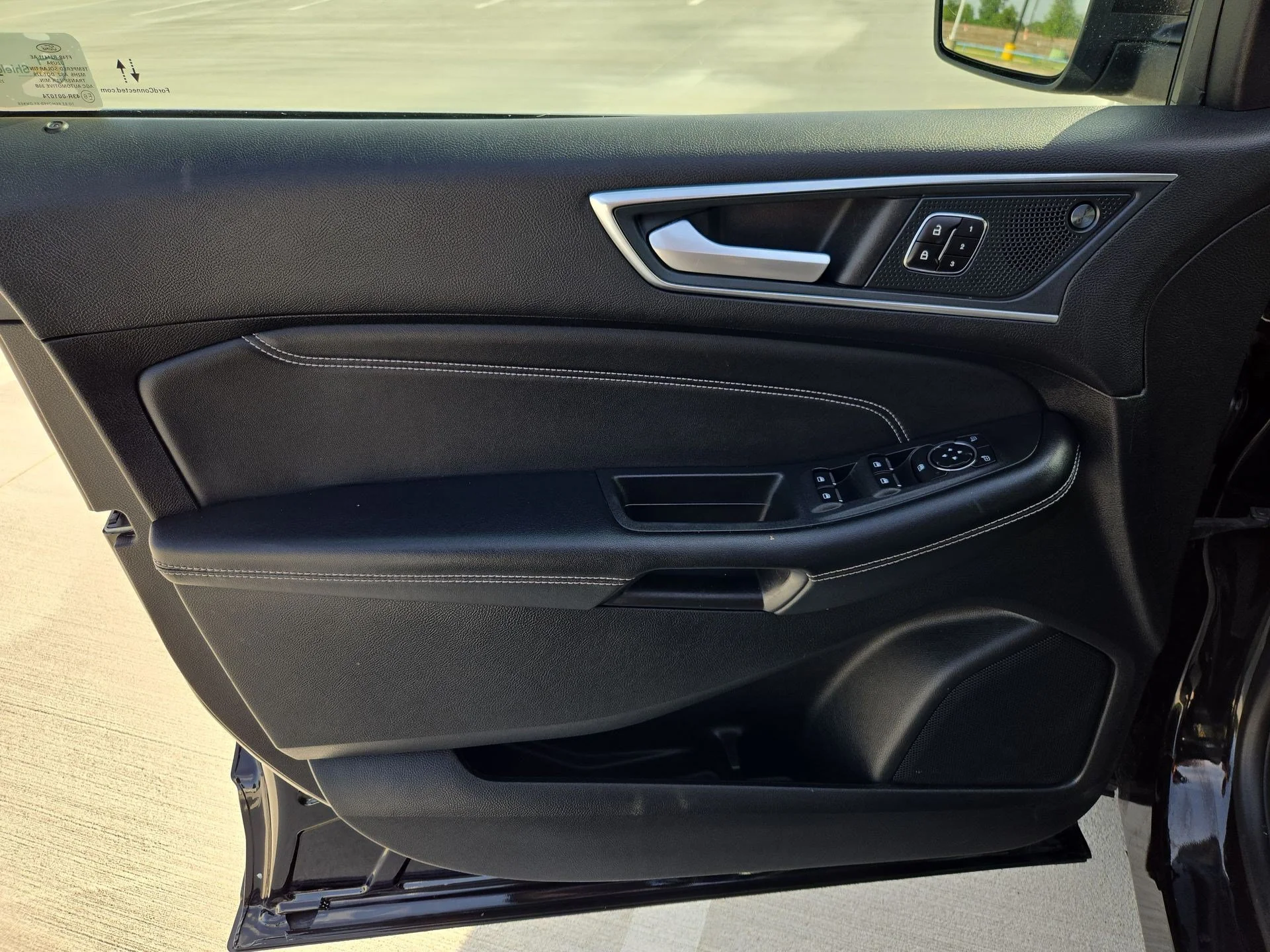 Used 2024 Black Metallic Ford Titanium image 13