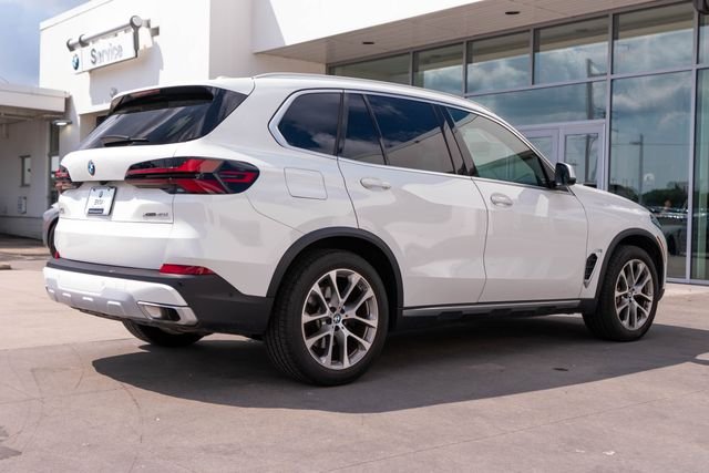 Certified Used 2024 Alpine White BMW xDrive40i image 10