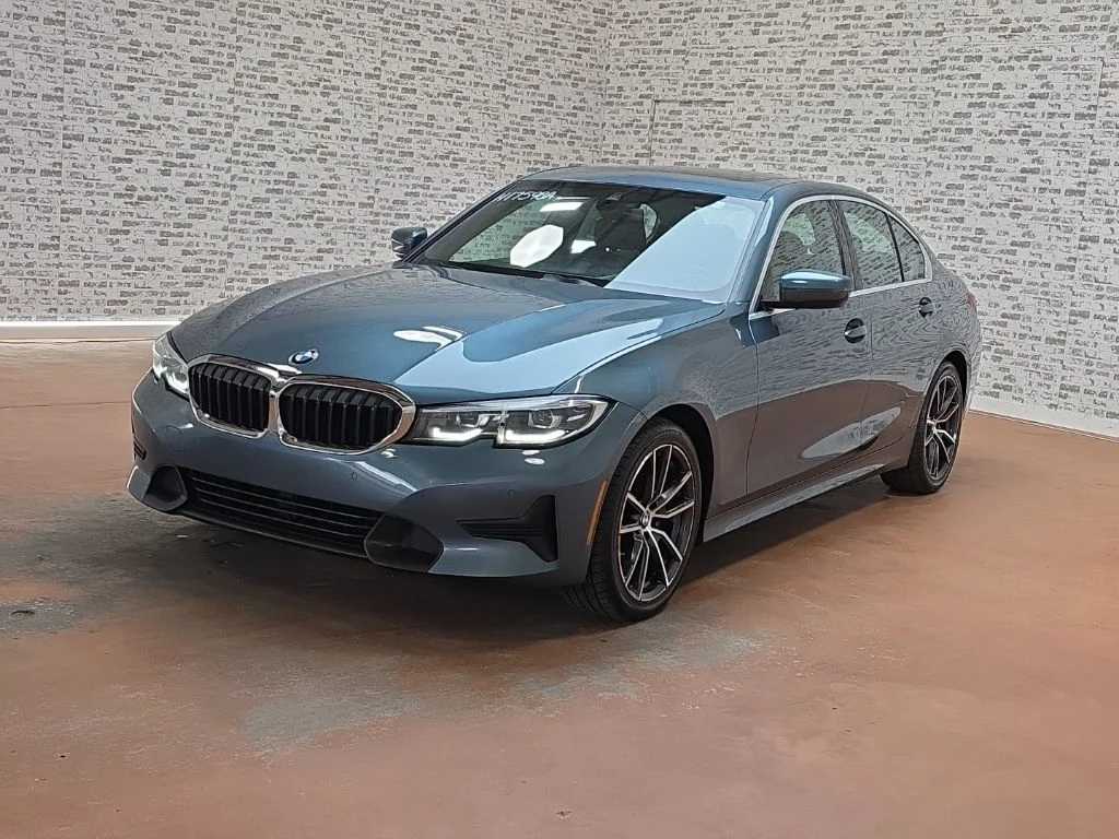 Used 2021 Mediterranean Blue Metallic BMW 330i image 3