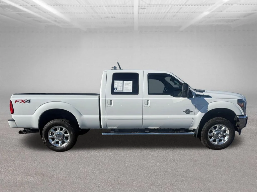Used 2016 Oxford White Ford Lariat image 2