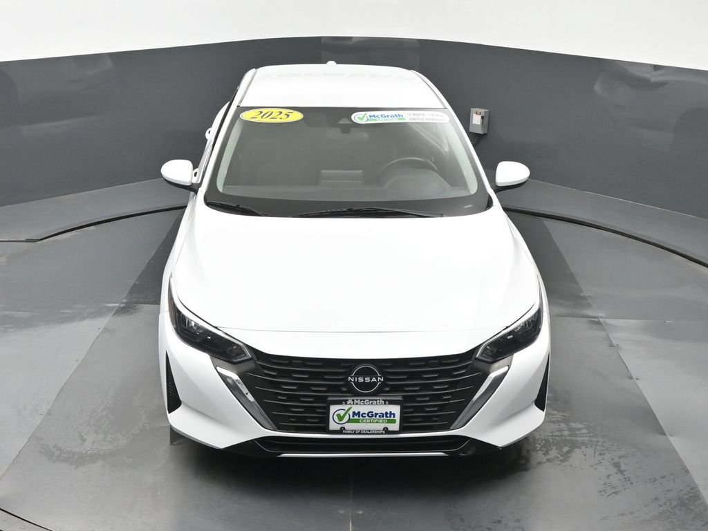 Used 2025 White Nissan SV image 27