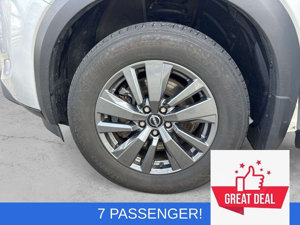 Used 2024 Silver Nissan S image 28